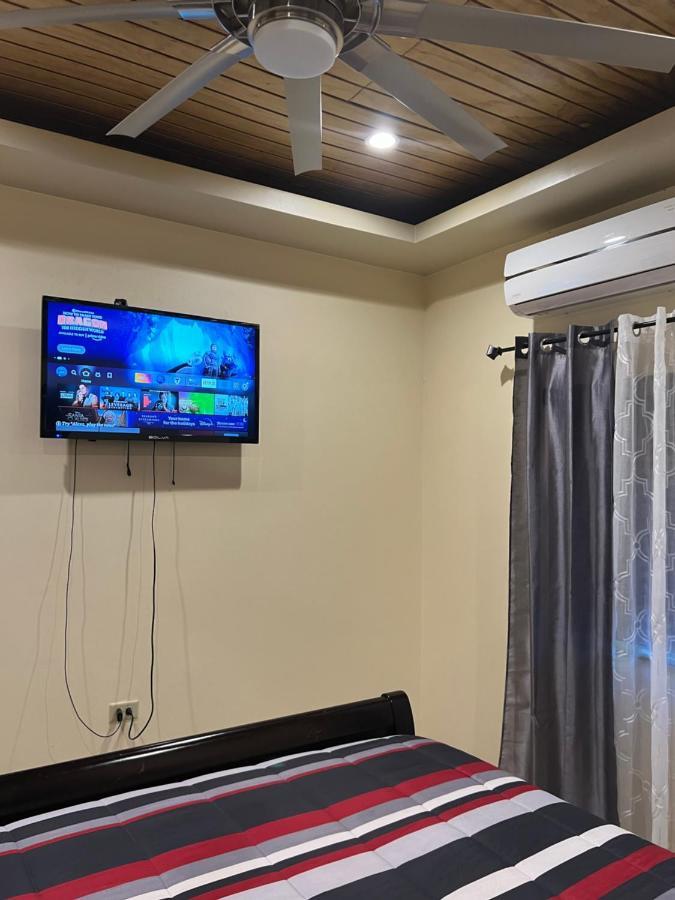 Kingston Oasis One Bedroom Exterior photo